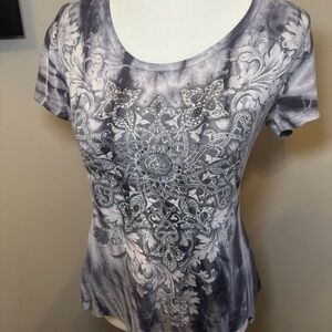 Vocal USA Gray Rhinestone Mandala Lace Back Short Sleeve Top Small